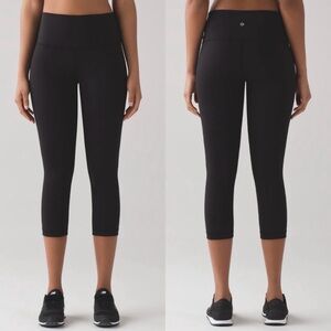 Lululemon crop leggings